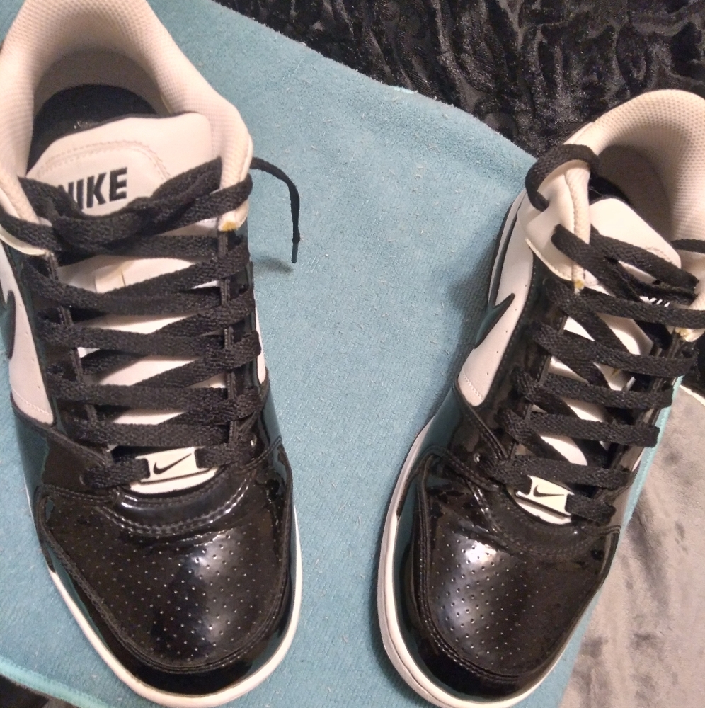 Nike Air Prestige III Shoes